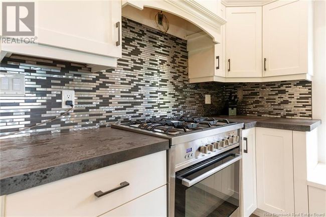 86 Old Reach Rd, House other with 13 bedrooms, 11 bathrooms and null parking in Kingston NB | Image 13