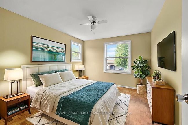 152 Withrow Ave, House other with 4 bedrooms, 3 bathrooms and 2 parking in Nepean ON | Image 36