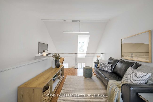 418 Ontario St, House attached with 3 bedrooms, 2 bathrooms and null parking in Toronto ON | Image 40