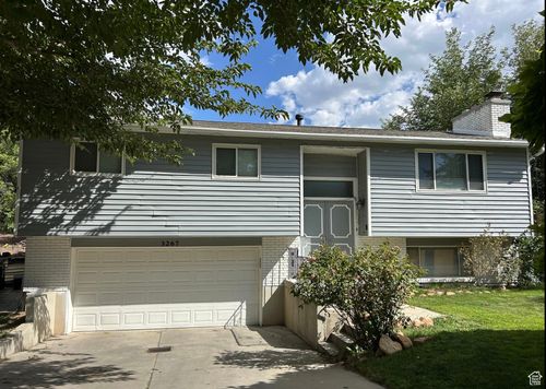 3267 W Bitter Root Cir, Taylorsville, UT, 84129-2803 | Card Image