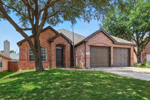 8149 Keechi Creek Ct, Fort Worth, TX, 76137-6143 | Card Image