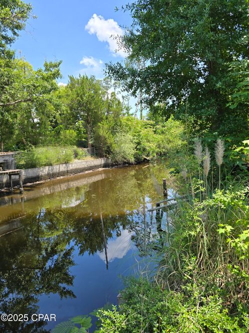 6420 Marvin Ln, Southport, FL, 32409-1418 | Card Image