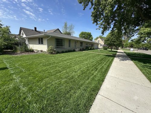 324 Juniper St, Brainerd, MN, 56401-3047 | Card Image