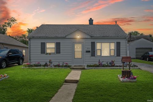 2901 Elk St, Lafayette, IN, 47904-1613 | Card Image