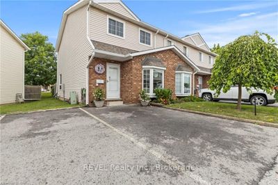 15 - 6910 Kalar Rd, Condo with 3 bedrooms, 2 bathrooms and 1 parking in Niagara Falls ON | Image 2