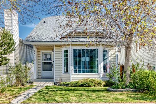 243 Erin Meadow Close, Calgary, AB, T2B3E6 | Card Image