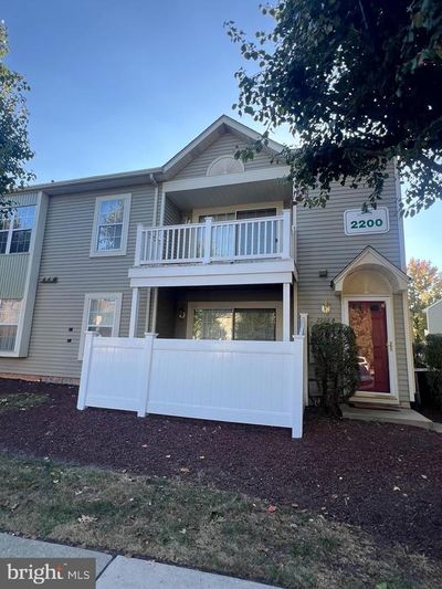 2208 Yarmouth La, Condo with 2 bedrooms, 2 bathrooms and null parking in MOUNT LAUREL NJ | Image 2