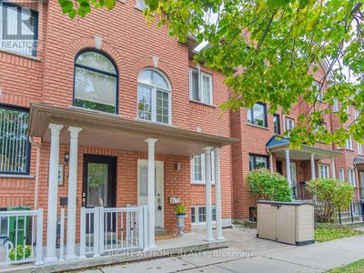 45 Rutland St, House other with 3 bedrooms, 3 bathrooms and 3 parking in Toronto ON | Image 1