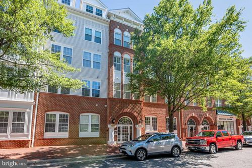 410-4951 Brenman Park Dr, ALEXANDRIA, VA, 22304-7799 | Card Image