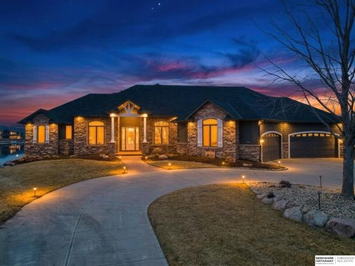 24920 Farnam Cir, Waterloo, NE, 68069-4672 | Card Image