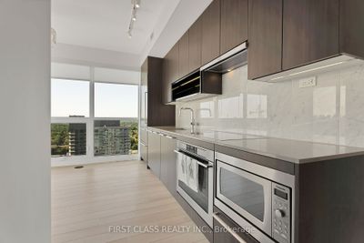 2503 - 115 Mcmahon Dr, Condo with 2 bedrooms, 2 bathrooms and 1 parking in North York ON | Image 2