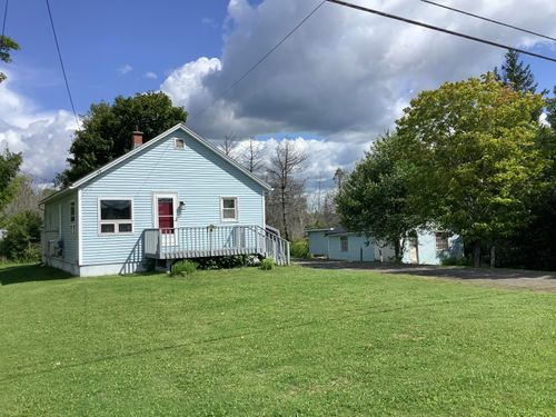 325 Houlton Road, Fort Fairfield, ME, 04742 | Card Image