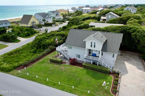 101 Sea Dunes Dr, Emerald Isle, NC, 28594-2330 | Card Image