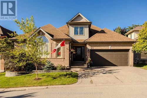 69-1150 Skyview Drive, Burlington (Tyandaga), ON, L7P4X5 | Card Image