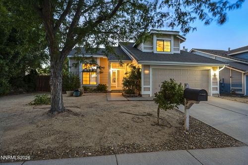 5275 Santa Rosa Ave, Sparks, NV, 89436-3654 | Card Image