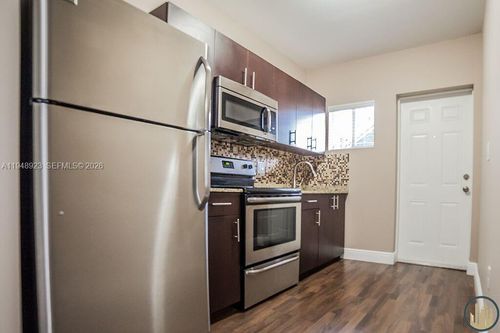 apt-4a-1752 Nw 1st St, Miami, FL, 33125-5484 | Card Image