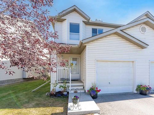 119 Mount Douglas Manor Se, Calgary, AB, T2Z3C8 | Card Image