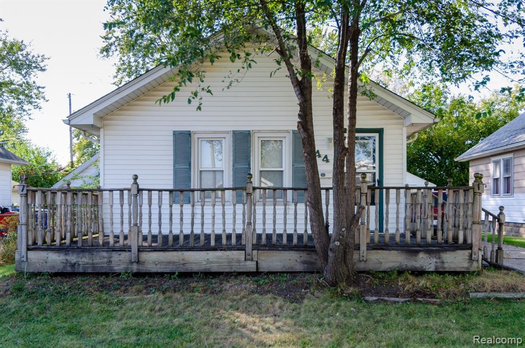 End Ave, Waterford, MI 48328 #1