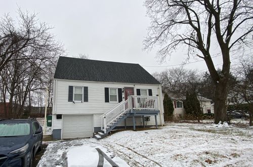 10 Woodford Drive, Bloomfield, CT, 06002 | Card Image