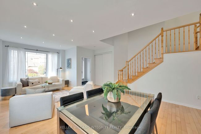 147 Millgreen Cres, House other with 8 bedrooms, 8 bathrooms and 4 parking in Gloucester ON | Image 4