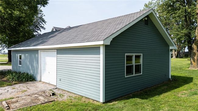 8894 Ssr Z Highway, House other with 3 bedrooms, 3 bathrooms and null parking in Trimble MO | Image 20