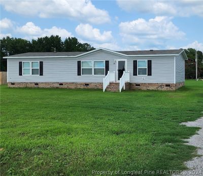 29 Bermuda Drive, House other with 3 bedrooms, 2 bathrooms and null parking in Saint Pauls NC | Image 1