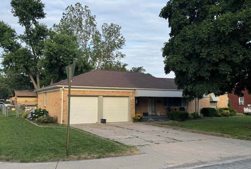 722 Westview Dr, Mulvane, KS, 67110-1454 | Card Image