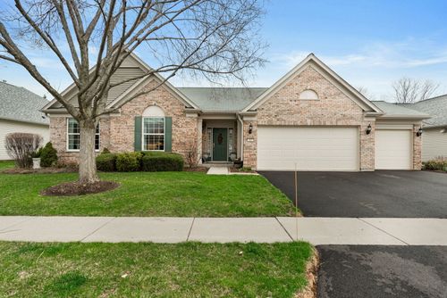 585 Tuscan View Drive, Elgin, IL, 60124 | Card Image