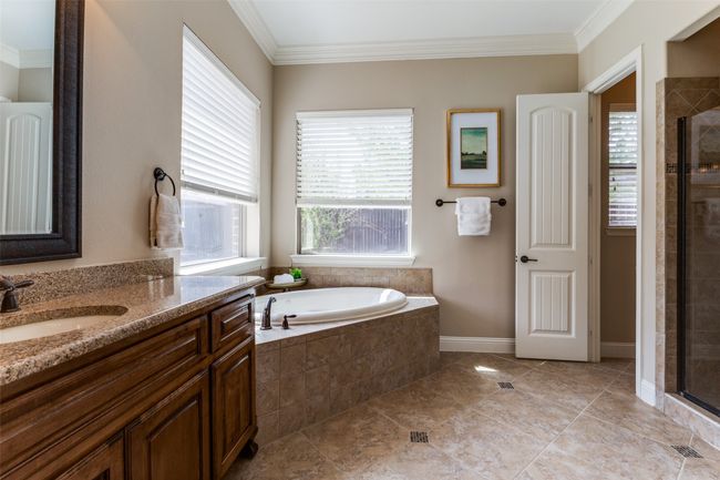 1217 Avondale Dr, House other with 5 bedrooms, 4 bathrooms and null parking in Murphy TX | Image 16