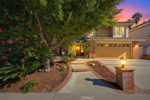 1751 Moccasin Trail Cir, Corona, CA, 92882-5692 | Card Image