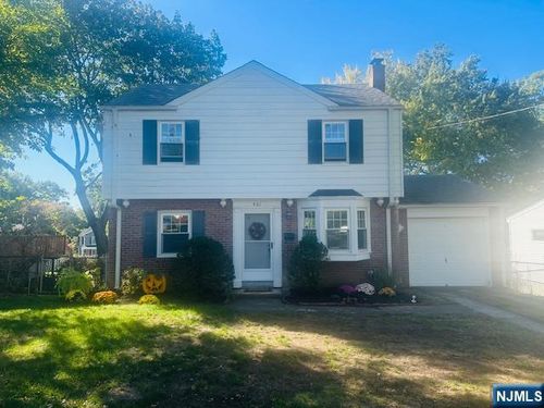 421 Lafayette Ave, River Edge, NJ, 07661-1803 | Card Image