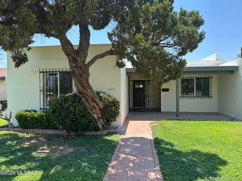 5846 E Grant Road, Tucson, AZ, 85712 | Card Image