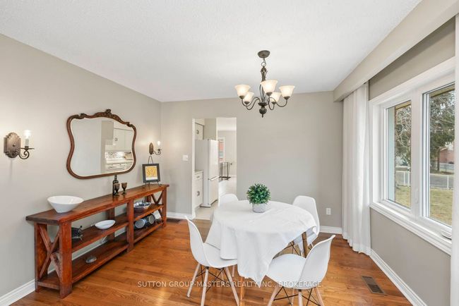984 Ambleside Cres, House other with 5 bedrooms, 3 bathrooms and 2 parking in Kingston ON | Image 27
