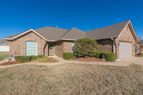 2008 Lantana Circle, Shawnee, OK, 74804 | Card Image