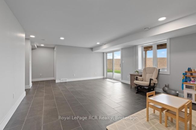 13 Jonathan Cres, House other with 4 bedrooms, 3 bathrooms and 4 parking in Mildmay ON | Image 36