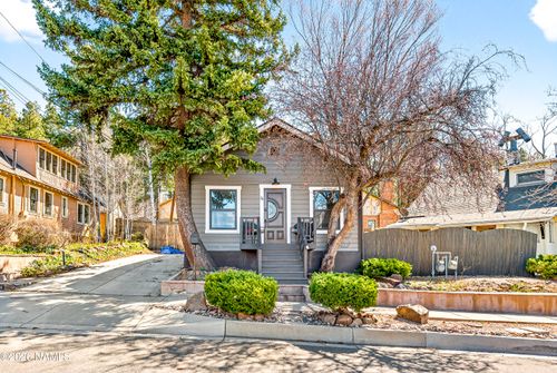4 N Hillside St, Flagstaff, AZ, 86001-3271 | Card Image