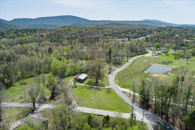 10587 Chestnut Hill Rd, Crab Orchard, TN | Image 34