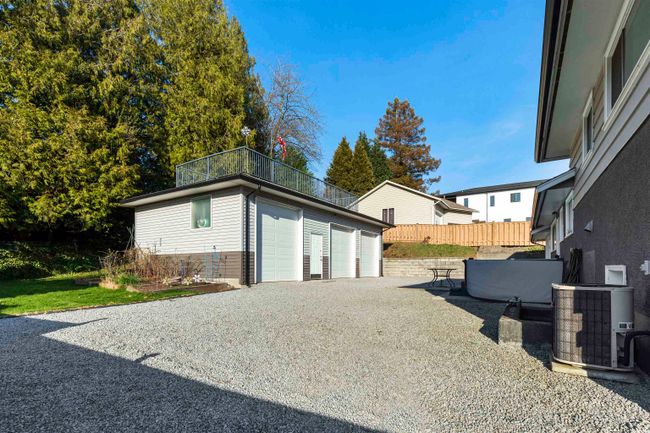 34243 Fraser Street, House other with 4 bedrooms, 1 bathrooms and 9 parking in Abbotsford BC | Image 23