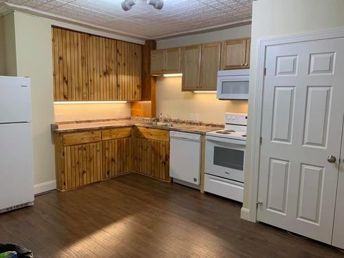3 Gagne St, Rochester, NH, 03867-2617 | Card Image