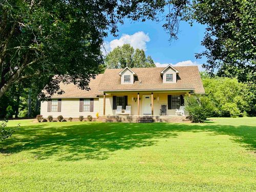 7120 Powell Chapel Rd, Hornsby, TN, 38044-6402 | Card Image