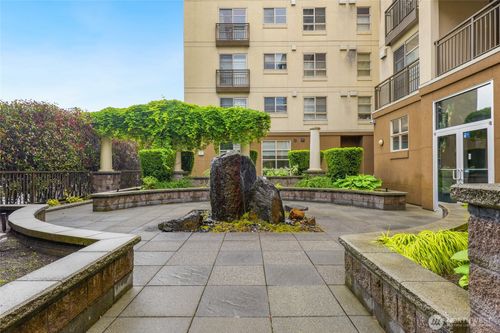 b115-118 107th Ave Ne, Bellevue, WA, 98004-5977 | Card Image