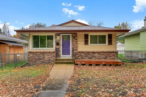 936 Jefferson Ave, Saint Paul, MN, 55102-2804 | Card Image