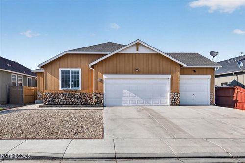 1460 Shadow Ln, Fernley, NV, 89408-4532 | Card Image