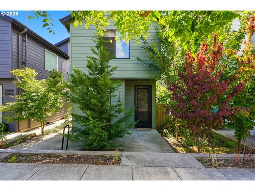 12078 Se Pine St, Portland, OR, 97216-3756 | Card Image
