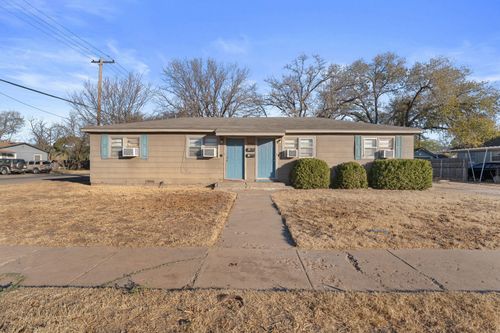 1924 26th St, Lubbock, TX, 79411-1527 | Card Image