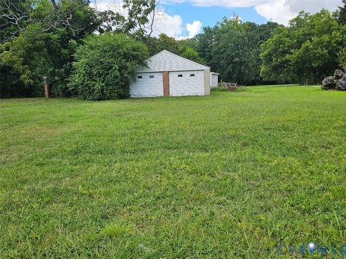 735 Myrick Ave, Petersburg, VA, 23805-1736 | Card Image