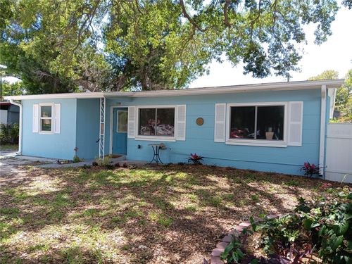 7980 52nd St N, Pinellas Park, FL, 33781-2449 | Card Image