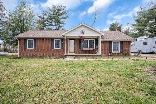 483 W Nashville St, Pembroke, KY, 42266-9772 | Card Image