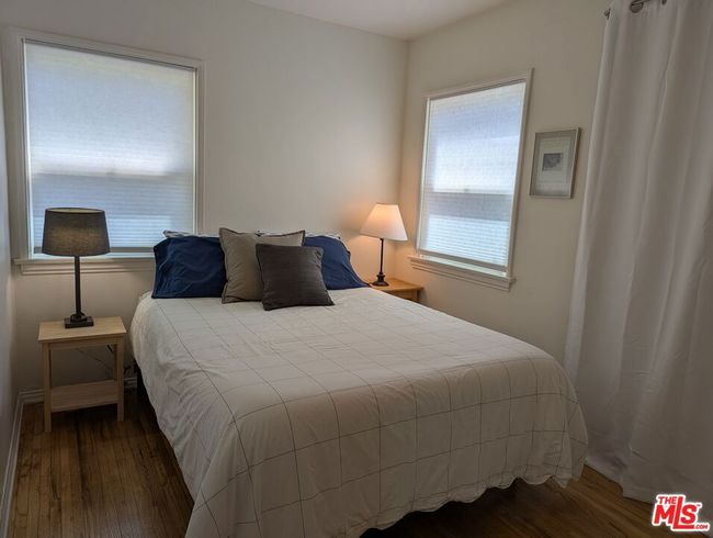 10739 Jefferson Blvd, Home with 4 bedrooms, 2 bathrooms and 2 parking in Culver City CA | Image 35