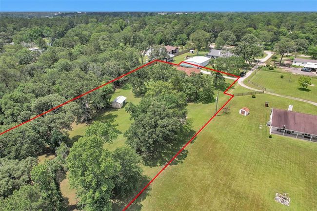 A View of the private road that brings you in to the property. | Image 47